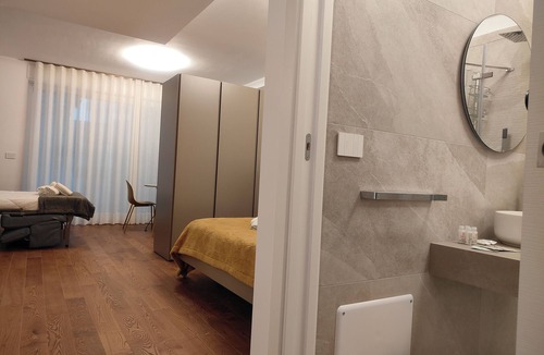 Municipio 1 House | CconfortHotels Suite 104