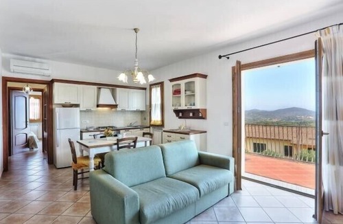 Capoliveri Apartment | Central location with sea view - Casa Consuelo Apartment 1
