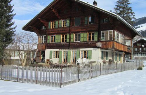 Lenk Ski Chalet | Chalet Halten