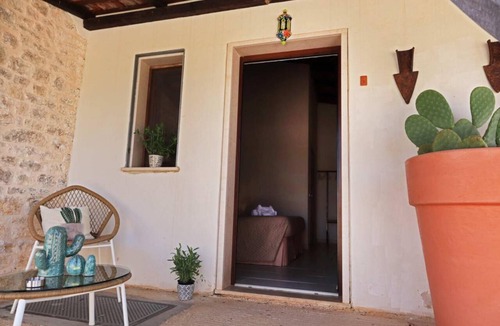 Conversano House | Characteristic Double Room Elimene N.3