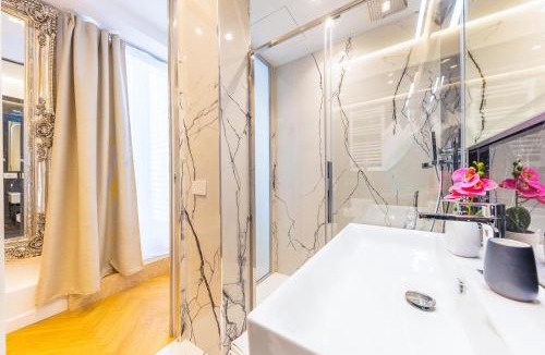 Rome City Centre Apartment | Charma Luxury Apartment - ROMA