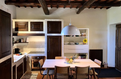 Piegaro House | Charmante Maison Dans un Village Privé
