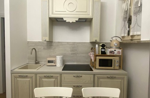 Monti House | Charming 2-bedroom house in lovely Roma with AC, WiFi