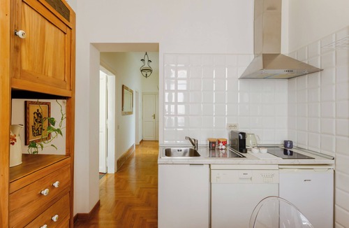 Celio Apartment | Charming apartment in a 1910s building 2 min walk from the Colosseum