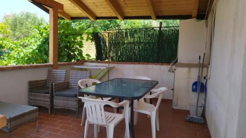 Marina di Pisciotta Apartment | Charming Apartment in Pisciotta with Terrace and Parking