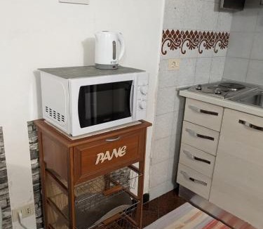 Quartiere XIII Aurelio Apartment | Charming Apartment with Garden, Parking & Metro