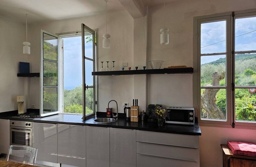 Bellissimi House | Charming house with garden, sea view, parking and small pool