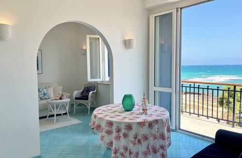 Villanova Apartment | Charming rooftop apartment just 20 m from the sea with a fantastic sea view