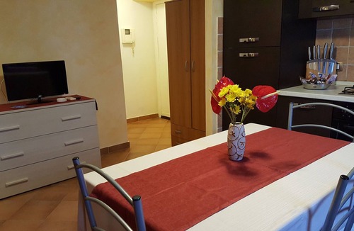 Quartiere XXVII Primavalle Apartment | Charming Studio , walking distance to "Gemelli" Hospital