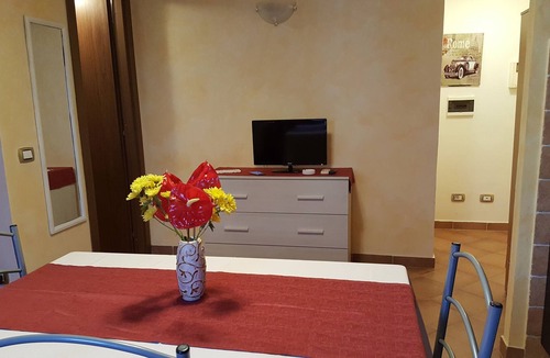 Quartiere XXVII Primavalle Apartment | Charming Studio , walking distance to "Gemelli" Hospital