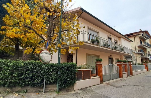 Montepulciano Apartment | Charming tourist apartment near historic center of Montepulciano. Holiday home.
