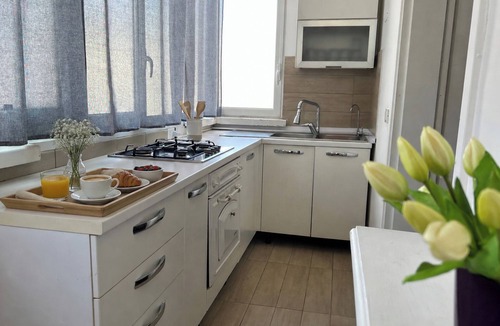 Partanna Apartment | Chiron House - a stone's throw from Mondello