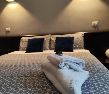 Rione XVIII Castro Pretorio House | Chroma Exy - Chroma Italy