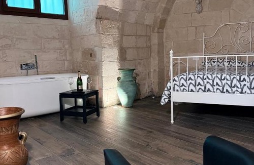 Altamura Bed & Breakfast | Classe 51 - B&B con Jacuzzi -