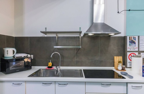 Ostiense Apartment | Classic apartment a stone's throw from the center of Rome