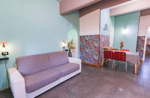 Ostiense Apartment | Classic apartment a stone's throw from the center of Rome