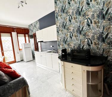 Fondi Apartment | Claudia's Apartment close Sperlonga