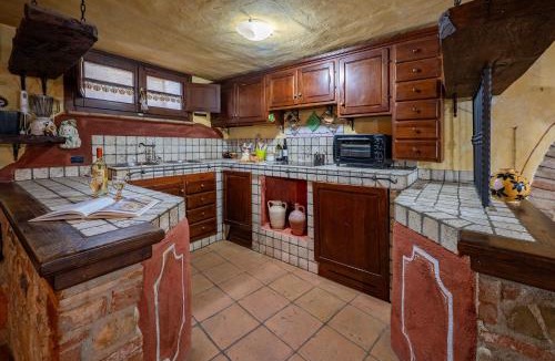 Panicale Villa | COLLE CALZOLARO 8, Emma Villas