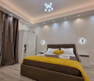 San Giovanni Apartment | Colosseum Nearby & Metro Outside, Easy Rome Sightseeing