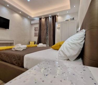 San Giovanni Apartment | Colosseum Nearby & Metro Outside, Easy Rome Sightseeing