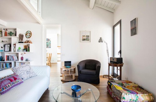 Rione XI Sant'Angelo Apartment | Colosseum & Piazza Venezia Boutique Apartment
