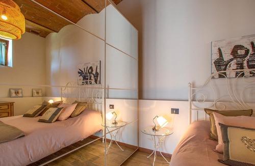 Montepulciano House | Comfortable accommodation in a farmhouse in the middle of a prestigious wine-growing area in the hil