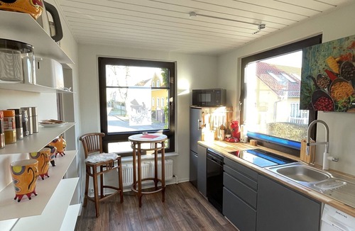 Rangsdorf Apartment | ⭐️⭐️⭐️⭐️ Comfortable apartment with a wallbox for electric cars + air conditioning