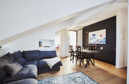 Porta Genova Apartment | Conca9, Luxury attic with jacuzzi in Navigli