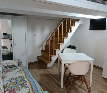 Margherita di Savoia House | ControVento home