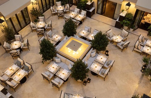 Rione III Colonna Hotel | Corinthia Rome