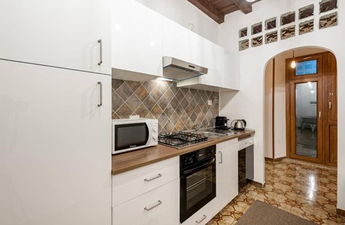 Rione V Ponte Apartment | CORONARI 31