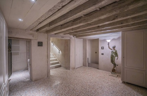 Castello Apartment | Corte Rubbi 9 Canal View