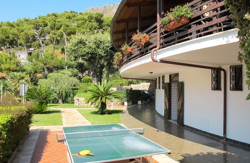 Sperlonga Apartment | Cosy apartment for 2 people with pool, WIFI, A/C, TV and pets allowed