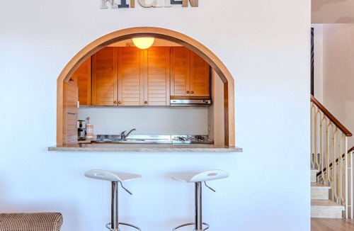 Ispra Apartment | Cosy apartment for 4 guests with A/C, WIFI, TV and terrace
