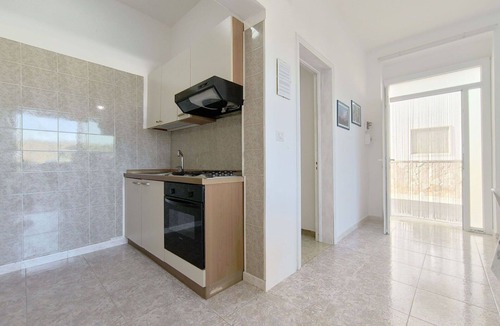 Torre Mozza Apartment | Cosy apartment for 5 guests with A/C, patio and pets allowed