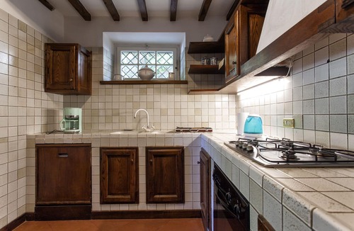 Cortona Apartment | Cosy apartment for 6 people with pool, WIFI, A/C, TV and panoramic view