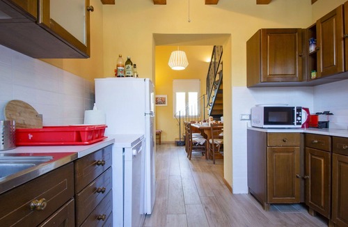 Macchino Apartment | Cosy apartment for 8 guests with pool, WIFI, TV, terrace and pets allowed