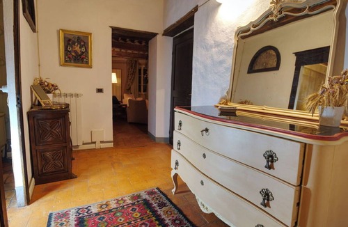 Montieri Apartment | Cosy apartment for 8 people with WIFI, TV and pets allowed