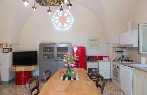 Ostuni House | Country House in Puglia with Pool & Pizza Oven
