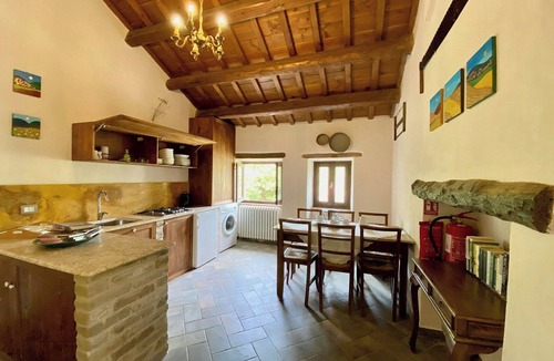 Ponzano di Fermo House | Country houses with views of Le Marche hills