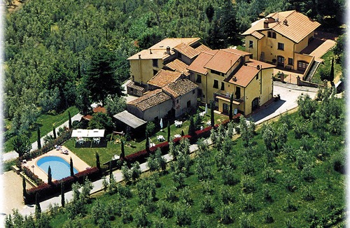 Vinci Other | country inns - 6 bedrooms - 6/22 persons