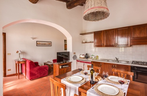 Fauglia House | Country House Podere Frogs Happy - ROSE
