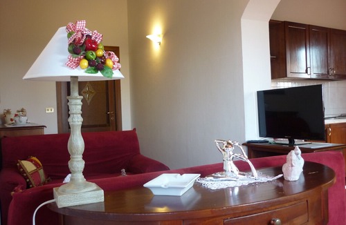 Fauglia House | Country House Podere Frogs Happy - ROSE