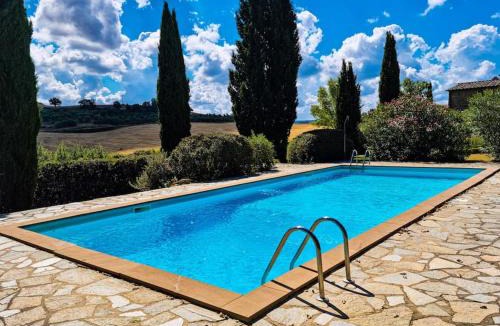 Volterra Villa | Country Villa with Netflix and Swimming Pool