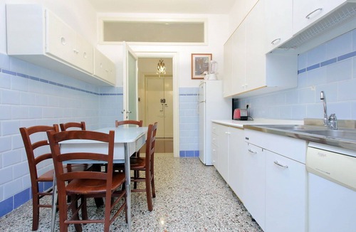 Vatican Apartment | Cozy 1Br Near Vatican, Bright & Central by Halldis
