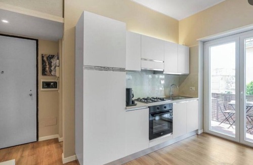 Quartiere XXVII Primavalle Apartment | Cozy Apartment 100 m from the Battistini Metro Station and Near the Gemelli Hospital