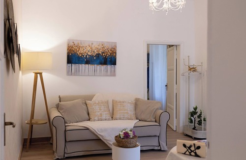 Rione XIV Borgo Apartment | Cozy Apartment a stone's throw from the Vatican