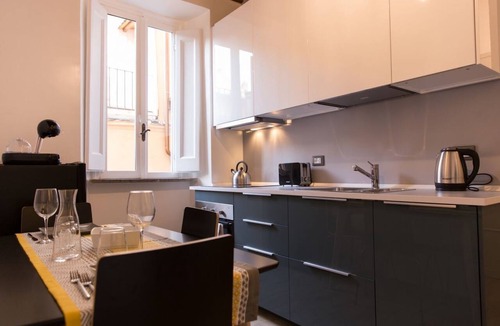Rione VIII Sant'Eustachio Apartment | Cozy apartment by the Pantheon - totally renovated - A/C - WiFI - washer