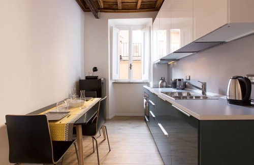 Rione VIII Sant'Eustachio Apartment | Cozy apartment by the Pantheon - totally renovated - A/C - WiFI - washer
