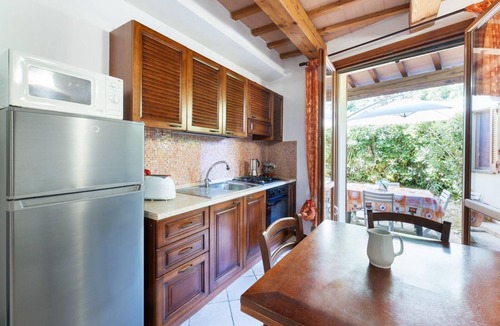 Gabicce Mare Apartment | Cozy apartment in a beachfront building, just 10 minutes from the beach